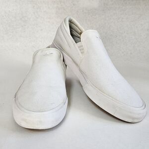 Adidas Men's Sabalo slip white size 9.5